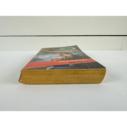 All in the Family by Heather Graham Pozzessere (Paperback)