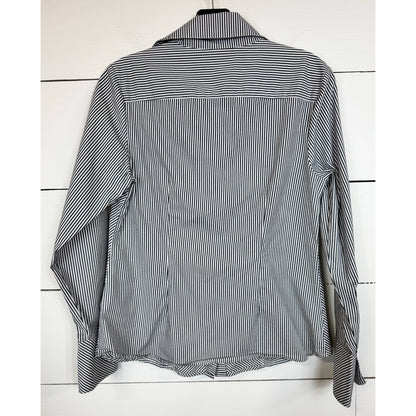 Cato Long Sleeve Button Up Shirt Women's Size Medium