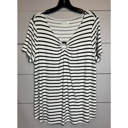 Maurices Short Sleeve Top Women's Size 0