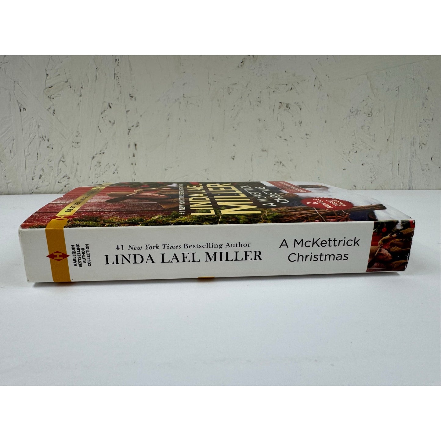 A McKettrick Christmas & A Steele for Christmas by Linda Lael Miller (Paperback)