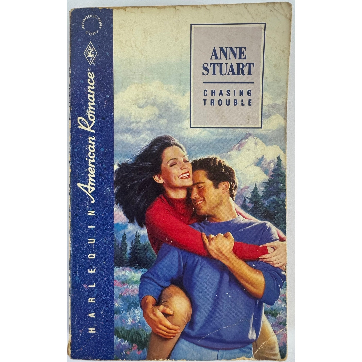 Chasing Trouble by Anne Stuart (Paperback)