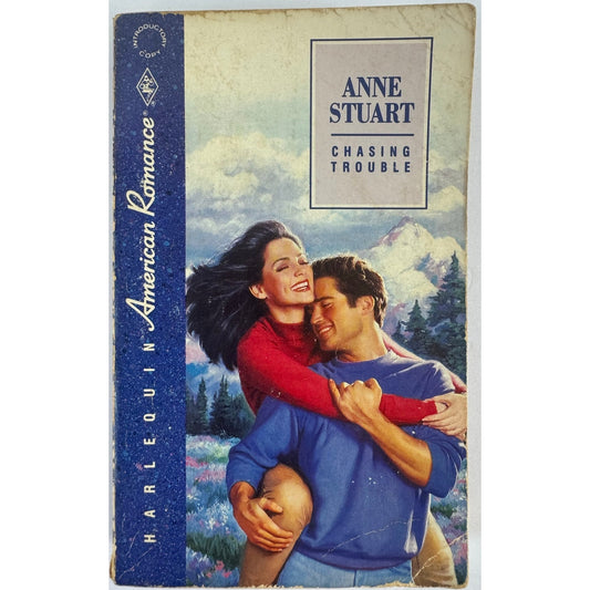 Chasing Trouble by Anne Stuart (Paperback)