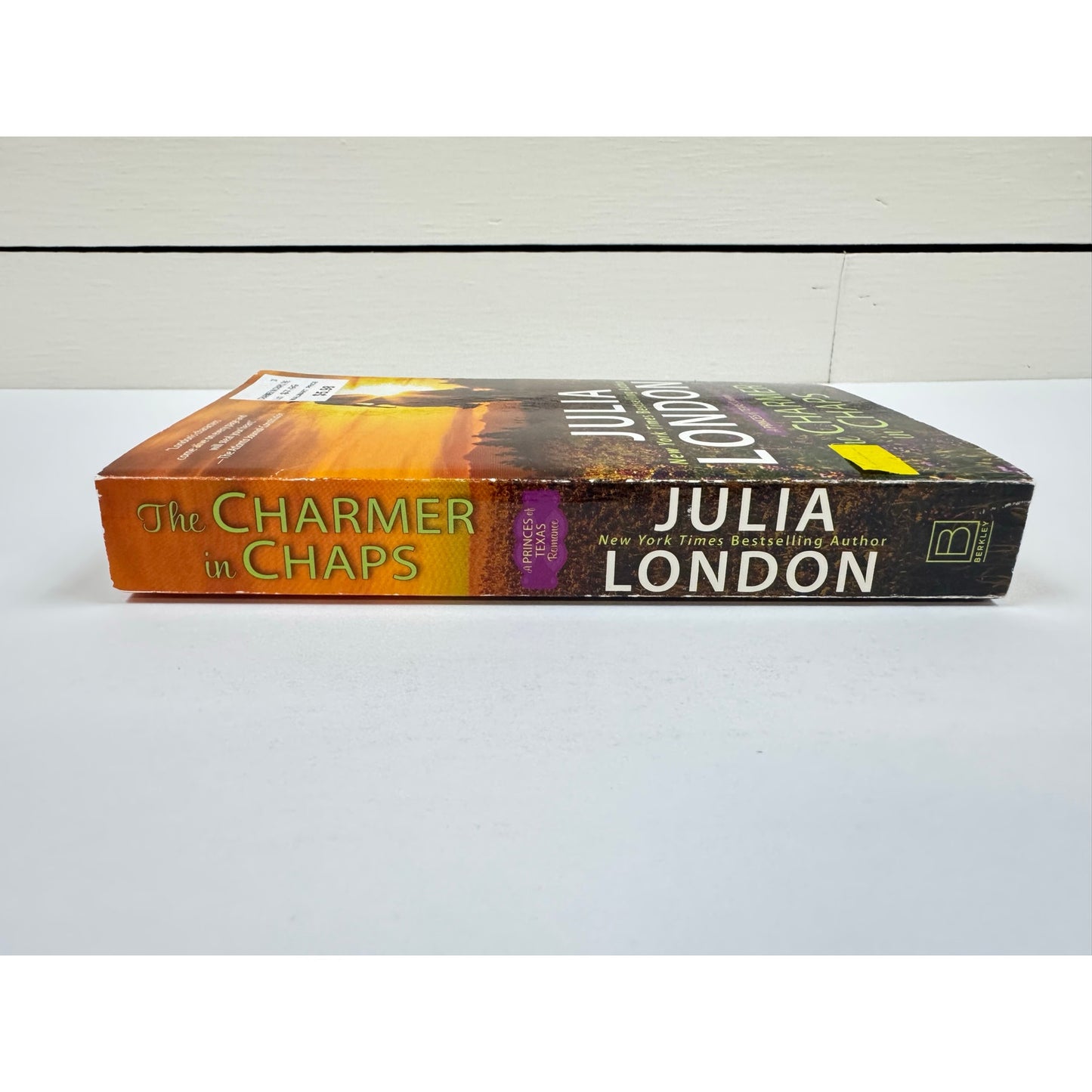 The Charmer in Chaps by Julia London (Paperback)