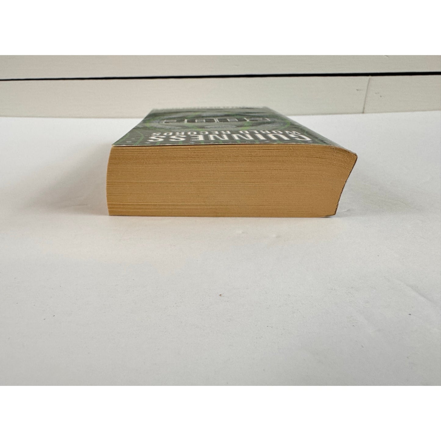 Guinness World Records 2002 by Antonia Cunningham (Paperback)