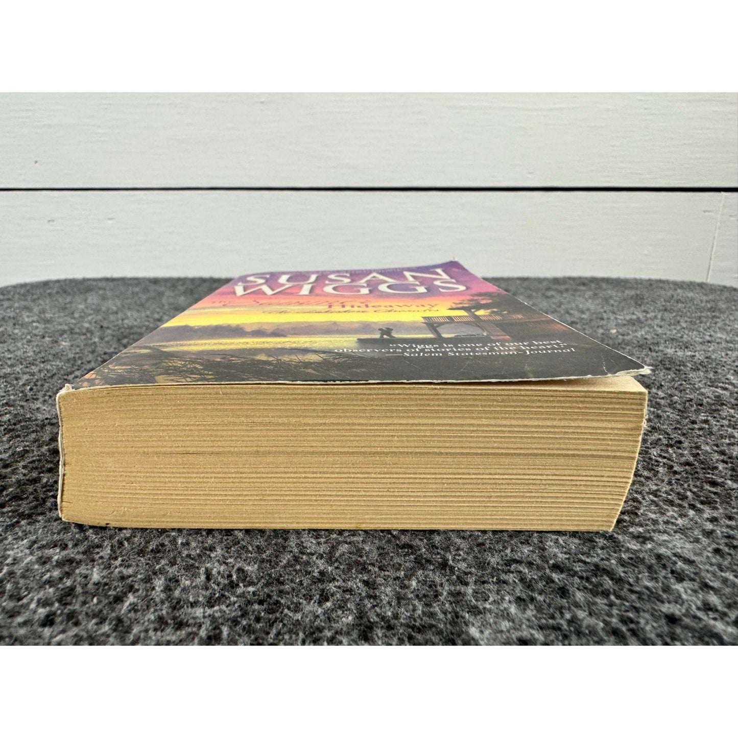 The Summer Hideaway by Susan Wiggs (Paperback)