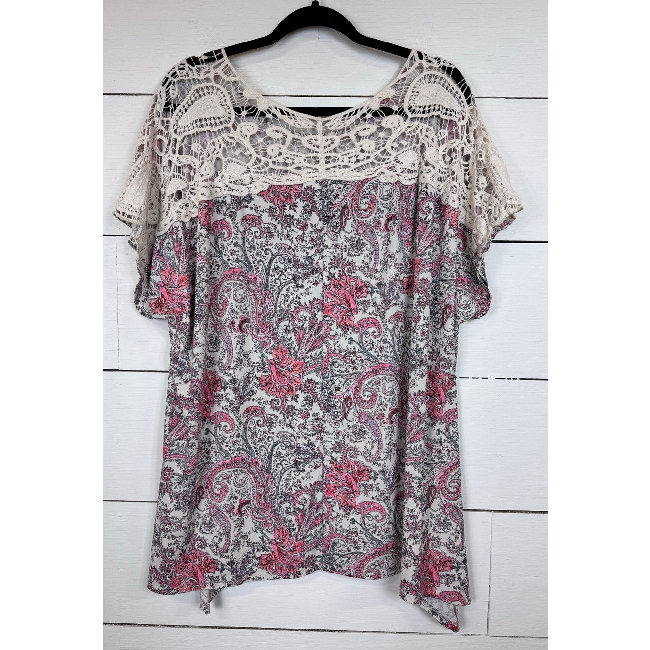 Cato Short Sleeve Blouse Women's Size 18/20W