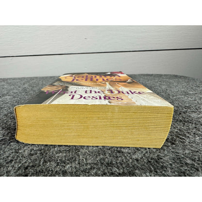 What the Duke Desires by Sabrina Jeffries (Paperback)