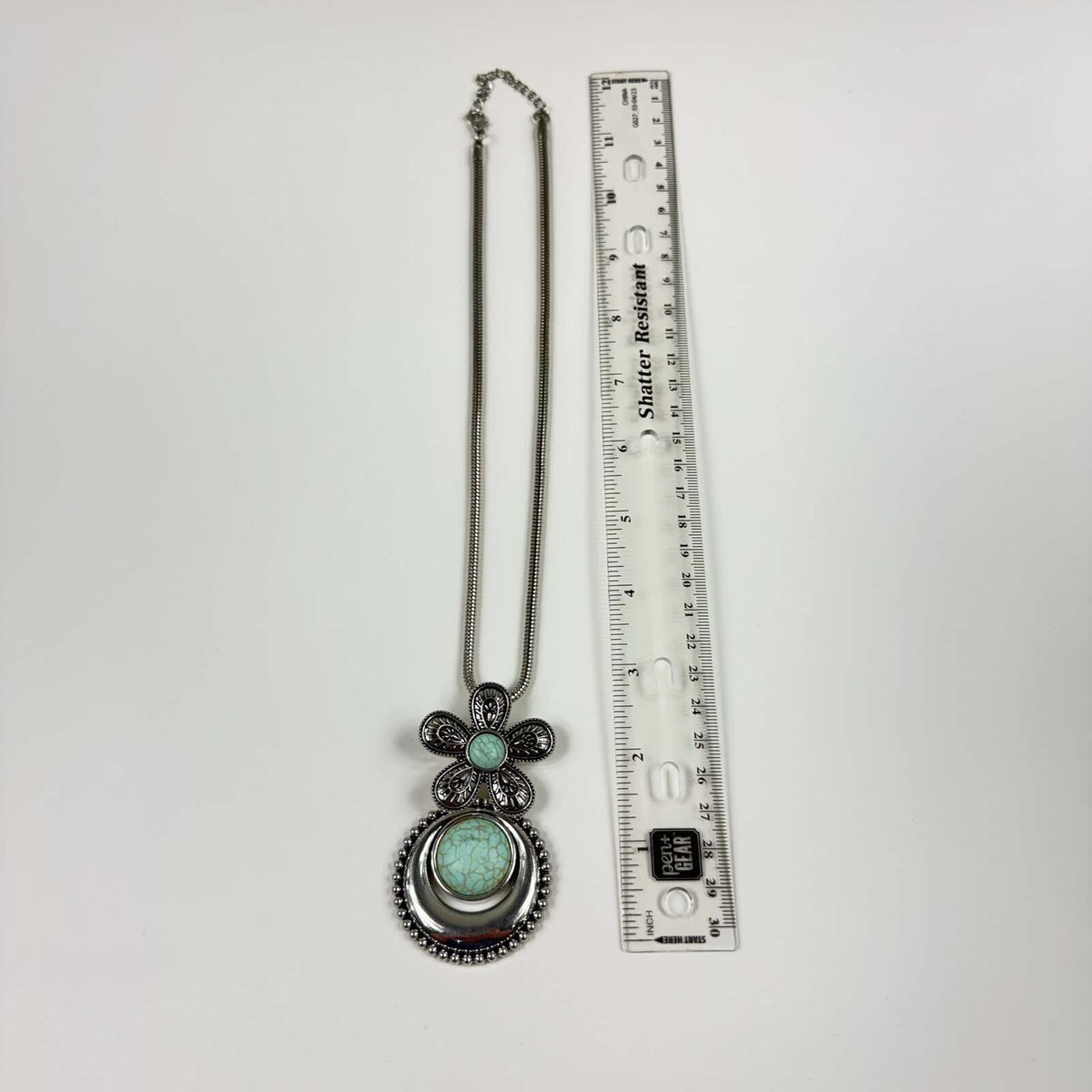 Fashion Jewelry Silver And Turquoise Women's Necklace - Image 2