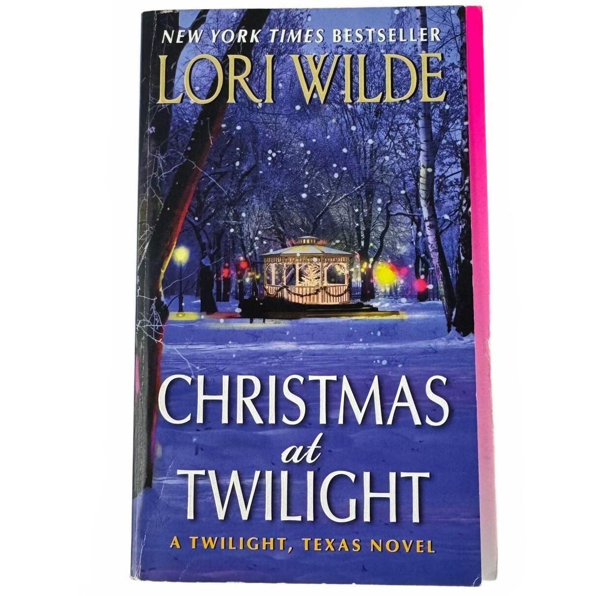 Christmas at Twilight by Lori Wilde (paperback)
