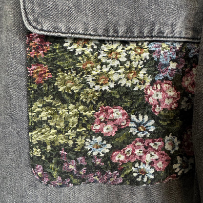 West Fade Shacket Washed Grey Denim Floral Trim Size Medium - Image 3